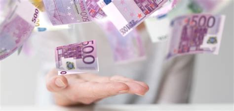 Geld gewinnen: 50.000 € mit wenigen Klicks .